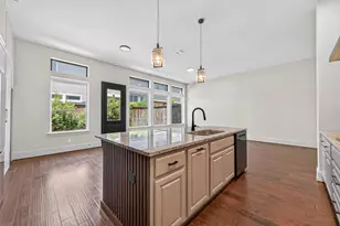 11008 Aspen Reserve Wy, Houston, TX 77043 - Photo 13