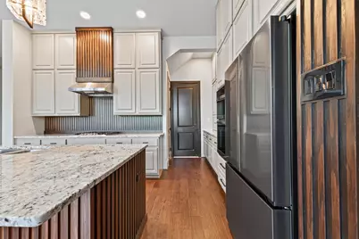 11008 Aspen Reserve Way, Houston, TX 77043 - Photo 11