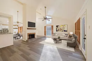 4330 Willow Beach Dr, Houston, TX 77072 - Photo 5