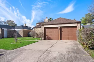 4330 Willow Beach Dr, Houston, TX 77072 - Photo 3