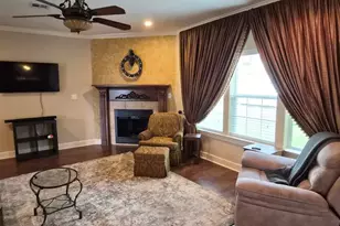 103 Holly Grove St, Bridge City, TX 77611 - Photo 3