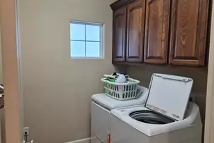 103 Holly Grove St, Bridge City, TX 77611 - Photo 11