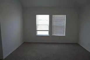 1880 Redwood Ln, Dayton, TX 77535 - Photo 11