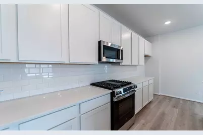 25039 Apricot Court, Montgomery, TX 77316 - Photo 9