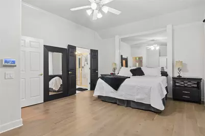 2 Surrey Run Place, The Woodlands, TX 77384 - Photo 19