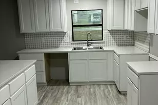 57 Lake Shore Ln, Riverside, TX 77320 - Photo 5