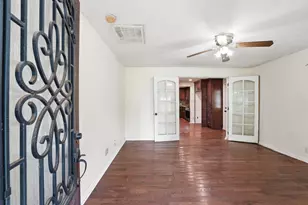 2922 Pansy St, Pasadena, TX 77503 - Photo 5