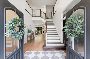 18 N Highland Ct, The Woodlands, TX 77381 - Photo 3