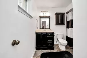 1722 Maryon St, Baytown, TX 77523 - Photo 23