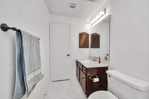 3708 Woodchase Dr, Houston, TX 77042 - Photo 25