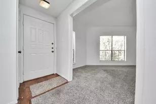 3708 Woodchase Dr, Houston, TX 77042 - Photo 9