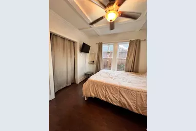 1302 W Bell Street #2, Houston, TX 77019 - Photo 11