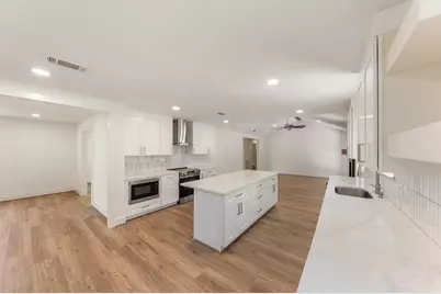 33003 E Westwood Square East Drive E, Magnolia, TX 77354 - Photo 11