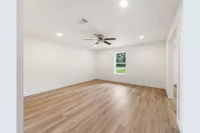 33003 E Westwood Square East Drive E, Magnolia, TX 77354 - Photo 29