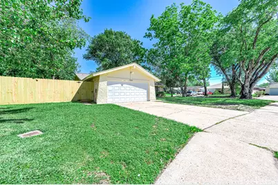 7831 Martin Wood Lane, Houston, TX 77086 - Photo 3