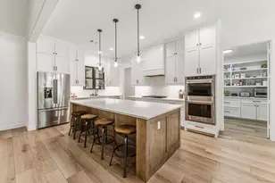 157 Wagon Pass Dr, Huntsville, TX 77340 - Photo 5