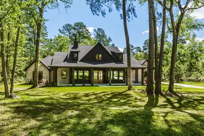 157 Wagon Pass Drive, Huntsville, TX 77340 - Photo 3