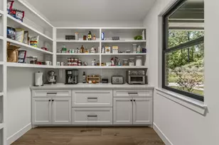 157 Wagon Pass Dr, Huntsville, TX 77340 - Photo 9