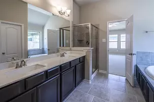 2622 Ivy Wood Ln, Conroe, TX 77385 - Photo 17