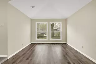 5306 Shady Gardens Dr, Houston, TX 77339 - Photo 5