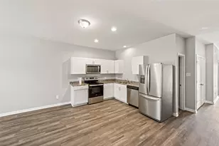 2537 18th St, Hempstead, TX 77445 - Photo 7