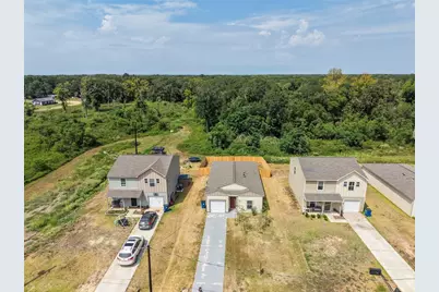 2537 18th Street, Hempstead, TX 77445 - Photo 3