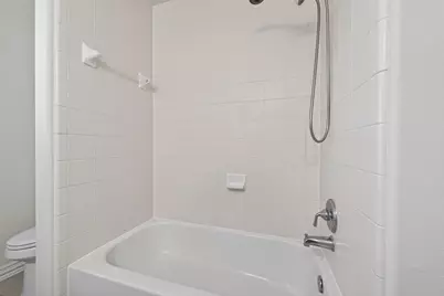 15 Marquise Oaks Place, The Woodlands, TX 77382 - Photo 33