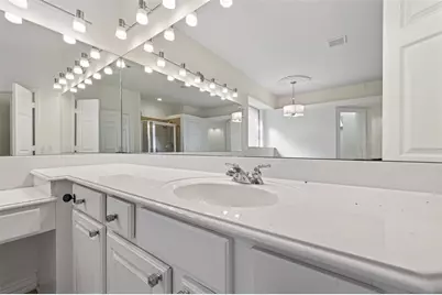 15 Marquise Oaks Place, The Woodlands, TX 77382 - Photo 27