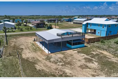 996 Blue Water Boulevard, Sargent, TX 77414 - Photo 15
