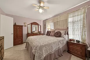 7600 Burgoyne Rd, Houston, TX 77063 - Photo 25