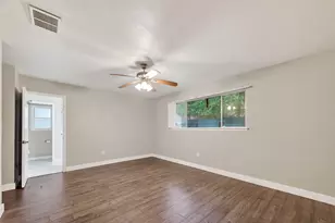 14811 Cedar Point Dr, Houston, TX 77070 - Photo 9