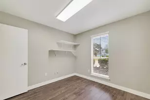 14811 Cedar Point Dr, Houston, TX 77070 - Photo 15