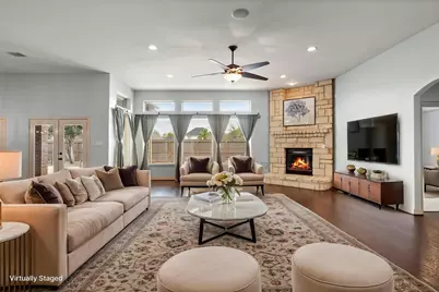 2878 Alentina Ct, League City, TX 77573 - Photo 5