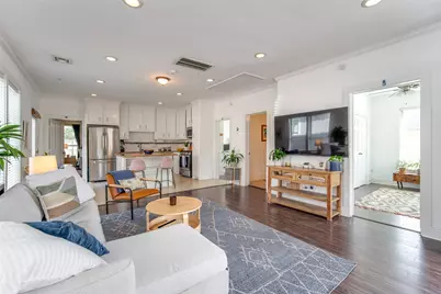 2116 Carter Street, Houston, TX 77008 - Photo 3