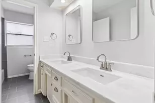 7610 Westwind Ln, Houston, TX 77071 - Photo 21