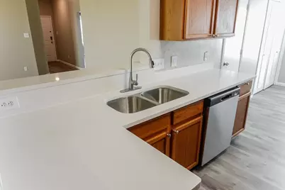 5207 Riverwood Drive, Richmond, TX 77469 - Photo 5