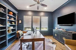 4604 Mimosa Dr, Bellaire, TX 77401 - Photo 23