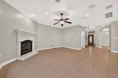 4307 Lake Walk Court, Missouri City, TX 77459 - Photo 9
