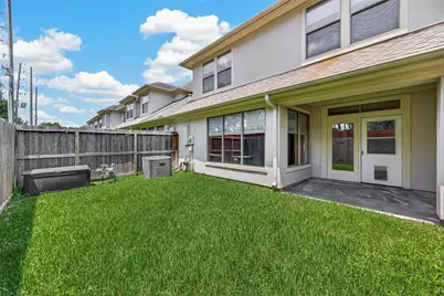 4307 Lake Walk Court, Missouri City, TX 77459 - Photo 41