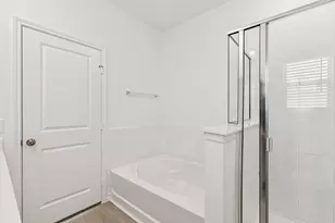 1006 S Oakhurst Dr, Dayton, TX 77535 - Photo 19