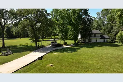 11291-2 Darby-2 Loop, Conroe, TX 77385 - Photo 3