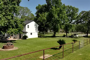 11291-2 Darby-2 Loop, Conroe, TX 77385 - Photo 13