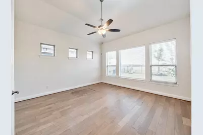 2385 Seaglass Terrace Drive, Katy, TX 77493 - Photo 17