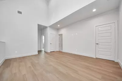 13105 Moncloa Drive, Houston, TX 77047 - Photo 15