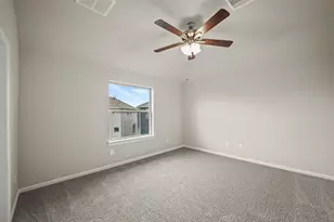 2025 Millbridge Spring Ln, Houston, TX 77051 - Photo 15