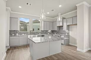 2025 Millbridge Spring Ln, Houston, TX 77051 - Photo 9