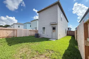3650 Duplet Ave, Conroe, TX 77306 - Photo 11