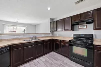 2707 Piney Lake Court, Houston, TX 77038 - Photo 7