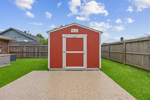 301 Kimswick Ct, Deer Park, TX 77536 - Photo 37