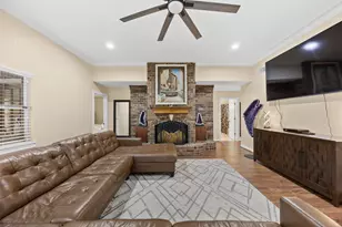301 Kimswick Ct, Deer Park, TX 77536 - Photo 11